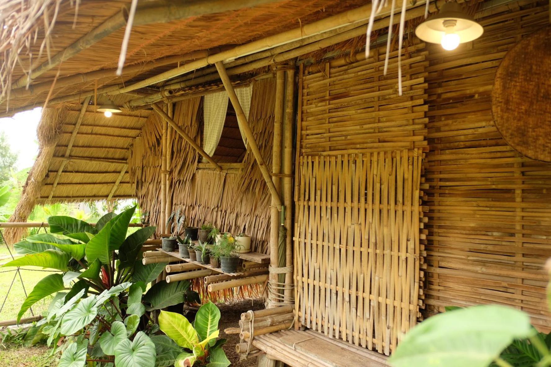 Готель Royal Mountain Hut Ratchaburi Номер фото